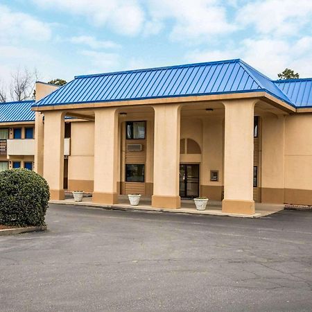 Rodeway Inn & Suites Plymouth Hwy 64 Kültér fotó